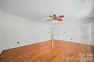 6520 Dougherty Dr, Charlotte, NC 28213 - Photo 29