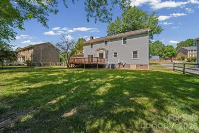 6520 Dougherty Drive, Charlotte, NC 28213 - Photo 35