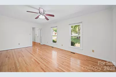 6520 Dougherty Drive, Charlotte, NC 28213 - Photo 15