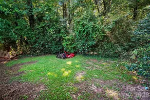 4809 Malibu Dr, Charlotte, NC 28215 - Photo 21