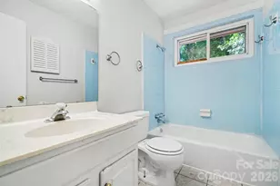 4809 Malibu Dr, Charlotte, NC 28215 - Photo 17
