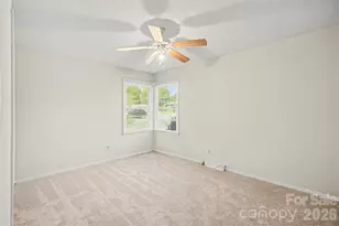 4809 Malibu Dr, Charlotte, NC 28215 - Photo 15