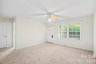 4809 Malibu Drive, Charlotte, NC 28215 - Photo 5