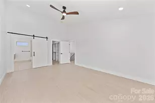 89 Oakley Rd, Asheville, NC 28803 - Photo 17
