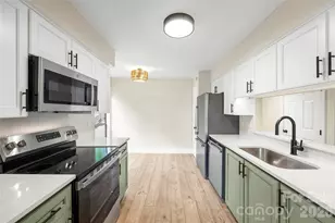 7204 Winery Ln, Charlotte, NC 28227 - Photo 3