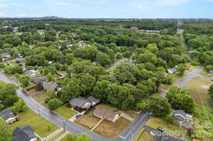 1254 Churchill Dr, Gastonia, NC 28054 - Photo 33