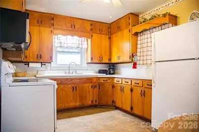 200 N Main Street, Candor, NC 27229 - Photo 7