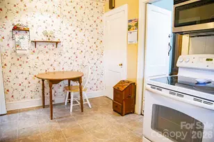 200 N Main St, Candor, NC 27229 - Photo 9
