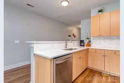 1101 W 1st Street #211, Charlotte, NC 28202 - Photo 11