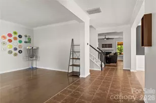6425 Colonial Garden Dr, Huntersville, NC 28078 - Photo 5