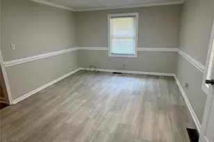 2217 Dale Ave, Lincolnton, NC 28092 - Photo 9