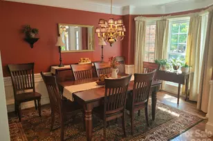 6210 Maple Cove Ln, Charlotte, NC 28269 - Photo 9