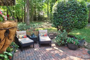 6210 Maple Cove Ln, Charlotte, NC 28269 - Photo 33