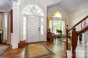 6210 Maple Cove Ln, Charlotte, NC 28269 - Photo 5