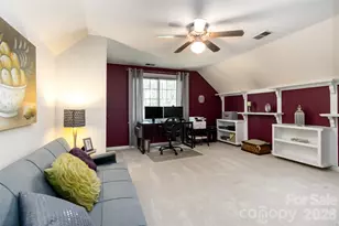 6210 Maple Cove Ln, Charlotte, NC 28269 - Photo 23
