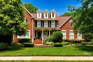 8716 Devonshire Dr, Huntersville, NC 28078 - Photo 3