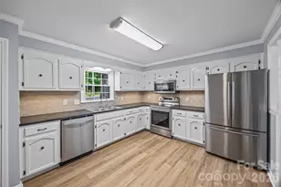 504 Carson Rd, Gastonia, NC 28052 - Photo 11