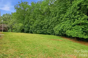 6704 Alanbrook Rd, Charlotte, NC 28215 - Photo 27
