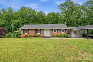 6704 Alanbrook Rd, Charlotte, NC 28215 - Photo 1