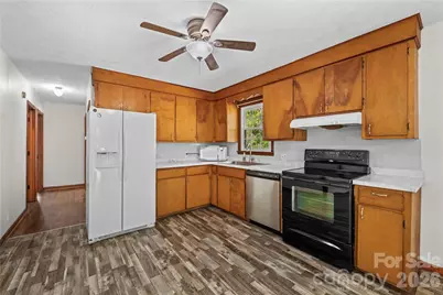 121 Dale Earnhardt Drive, Burnsville, NC 28714 - Photo 9