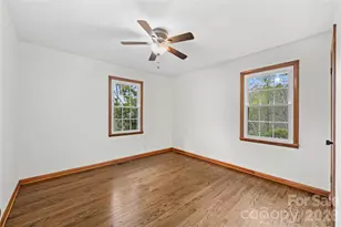 121 Dale Earnhardt Dr, Burnsville, NC 28714 - Photo 11
