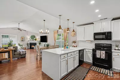4727 McClure Road, Charlotte, NC 28216 - Photo 15