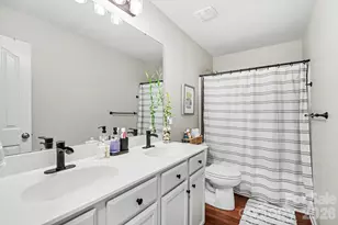 4727 McClure Rd, Charlotte, NC 28216 - Photo 25