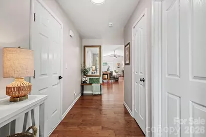 4727 McClure Road, Charlotte, NC 28216 - Photo 5