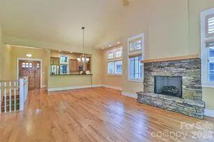 52 Mandolin Dr, Black Mountain, NC 28711 - Photo 5
