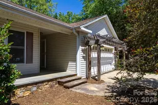 55 Eden Glen Rd, Black Mountain, NC 28711 - Photo 3