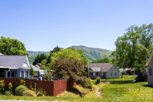 55 Eden Glen Rd, Black Mountain, NC 28711 - Photo 5