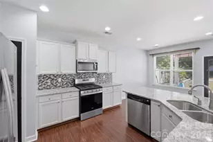 9303 Turning Wheel Dr, Charlotte, NC 28214 - Photo 17