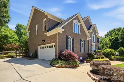 8901 Whipps Cross Court, Waxhaw, NC 28173 - Photo 5