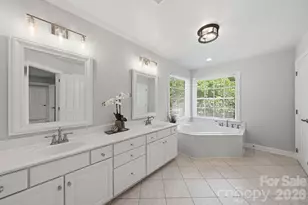 8901 Whipps Cross Ct, Waxhaw, NC 28173 - Photo 35