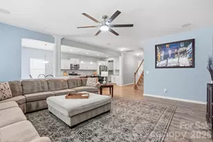 4615 Selhurst Dr, Fort Mill, SC 29707 - Photo 7