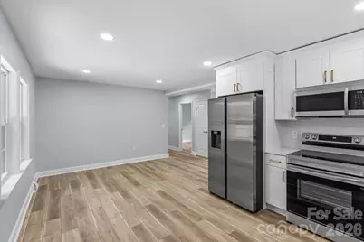 1519 Briarfield Drive, Charlotte, NC 28205 - Photo 15