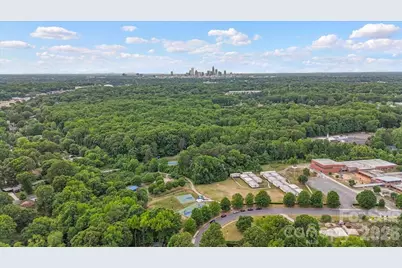 1519 Briarfield Drive, Charlotte, NC 28205 - Photo 29