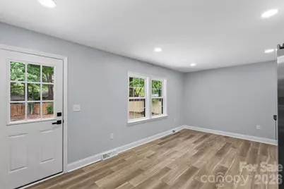 1519 Briarfield Drive, Charlotte, NC 28205 - Photo 17