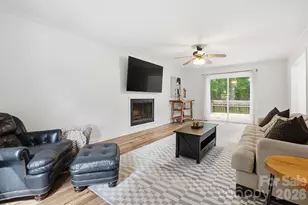 5060 Suwarrow Cir, Tega Cay, SC 29708 - Photo 3