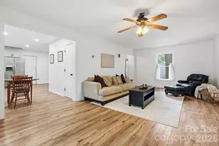 5060 Suwarrow Cir, Tega Cay, SC 29708 - Photo 5