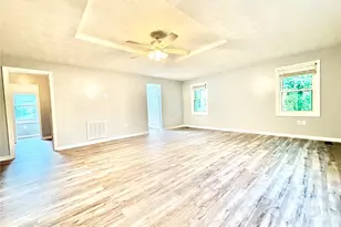 1586 Kenlane Dr, Hickory, NC 28601 - Photo 17