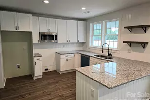 813 Highland Ave SE, Hickory, NC 28602 - Photo 13