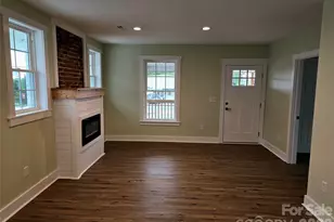 813 Highland Ave SE, Hickory, NC 28602 - Photo 5