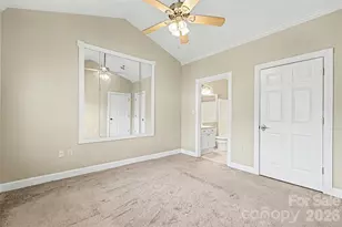 9241 Meadow Vista Rd, Charlotte, NC 28213 - Photo 19