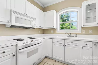 9241 Meadow Vista Road, Charlotte, NC 28213 - Photo 11