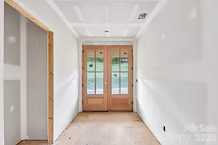 1060 California Creek Rd, Mars Hill, NC 28754 - Photo 23