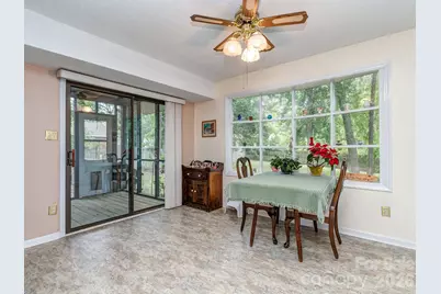 11707 Park Road, Charlotte, NC 28226 - Photo 9
