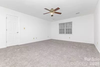 570 29th Avenue Drive NW, Hickory, NC 28601 - Photo 19