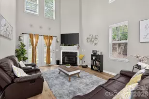 10810 Princeton Village Dr, Charlotte, NC 28277 - Photo 7