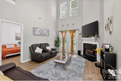 10810 Princeton Village Drive, Charlotte, NC 28277 - Photo 9
